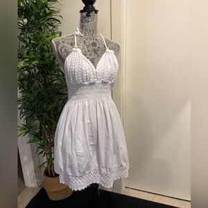 Elegant White Halter Dress XXL